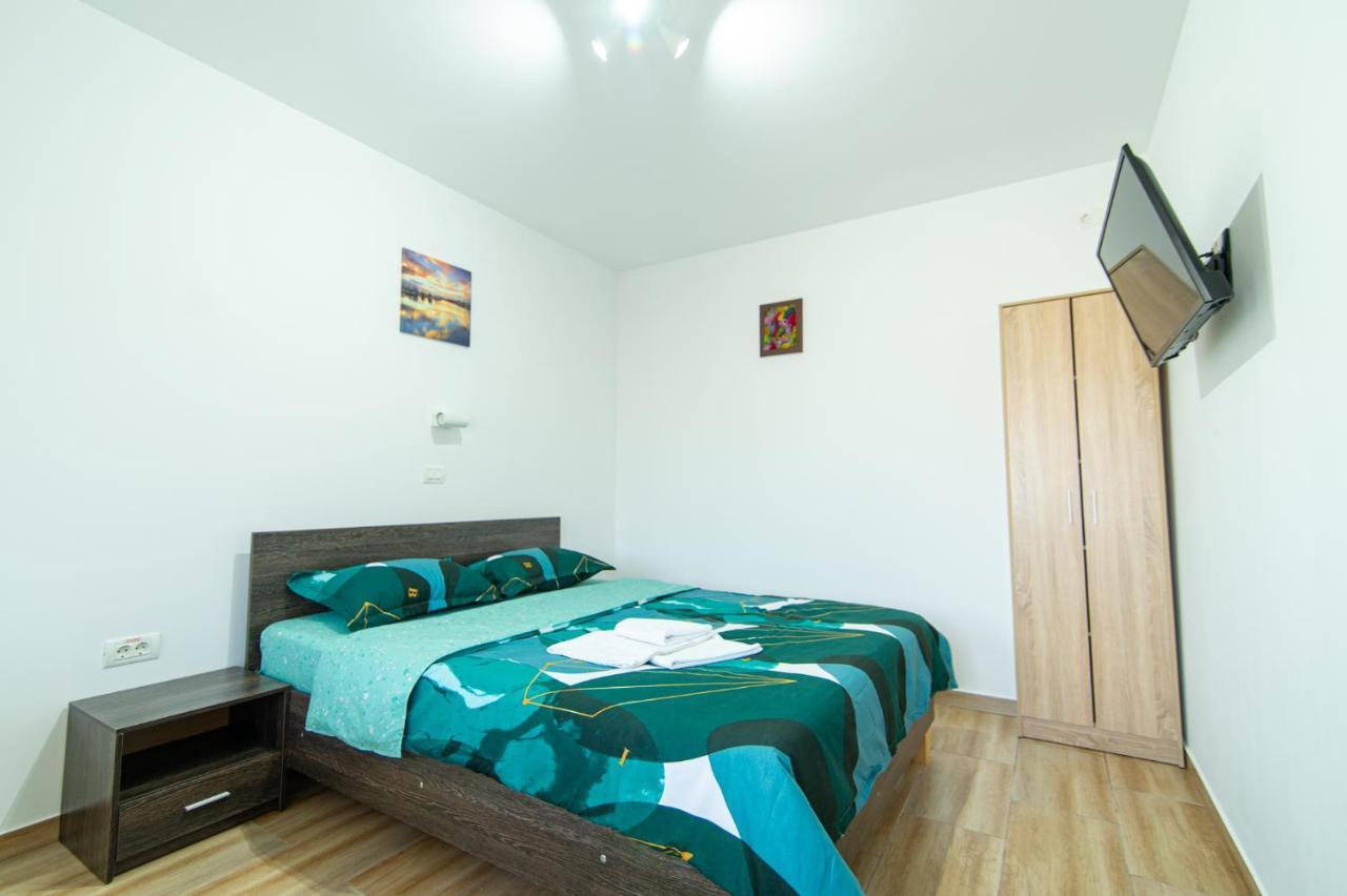 Casa Adrian Hotel Corbu  Kültér fotó